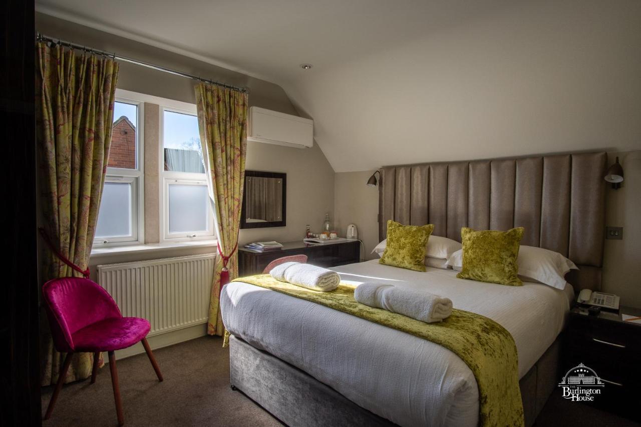 Burlington House Boutique Bed and Breakfast Oxford Eksteriør billede A bedroom at the hotel