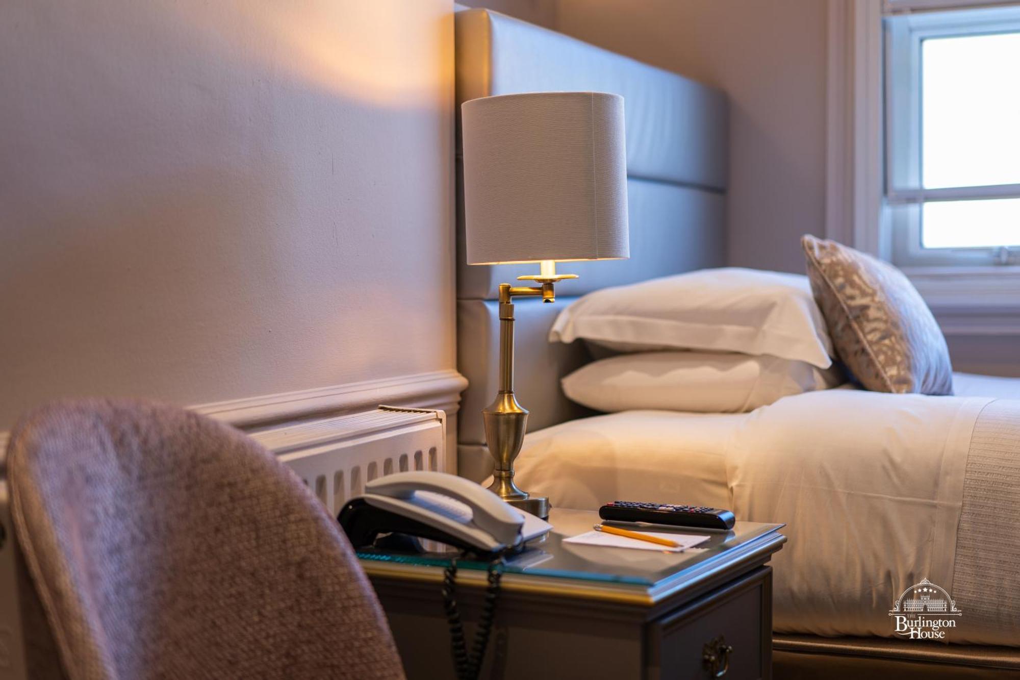 Burlington House Boutique Bed and Breakfast Oxford Værelse billede A guest room at the hotel